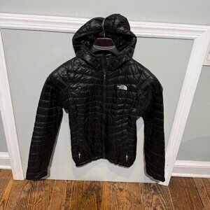 The North Face Thermoball Hooded Puffer Jacket Womens Size S Packable Black EUC